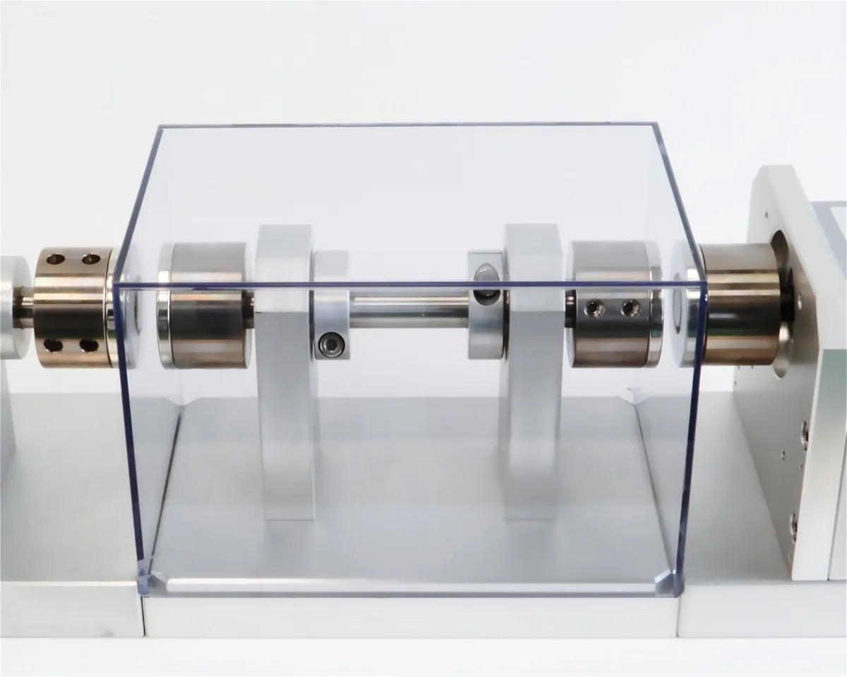 Accouplement magnétique KHK transmettant la rotation à travers un boîtier transparent