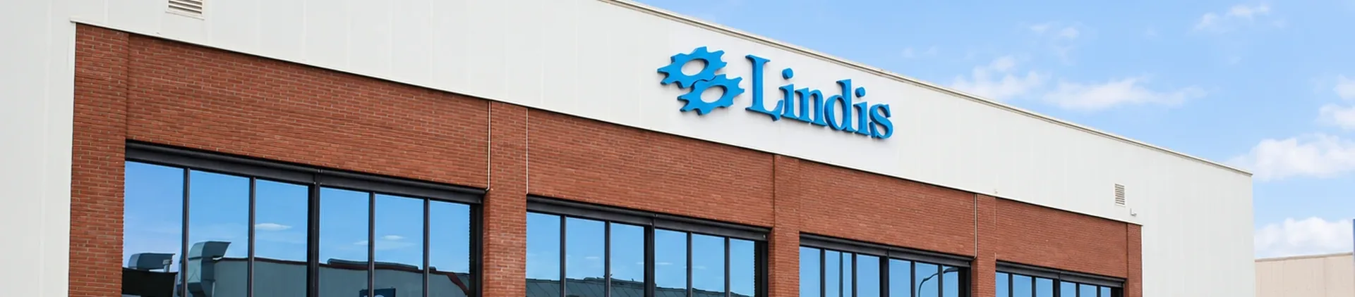 Façade des installations de Lindis